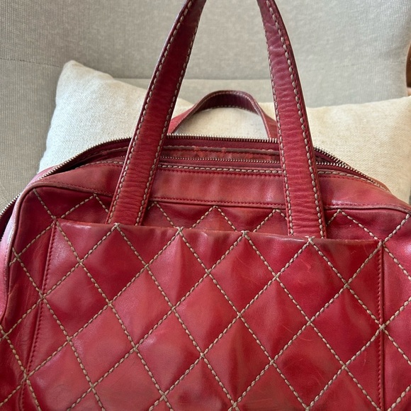 PRE LOVED . Vintage RARE -Chanel Red Quilted Leather Surpique Bowler Bag - Picture 6 of 10